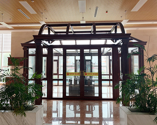斷橋鋁門(mén)窗